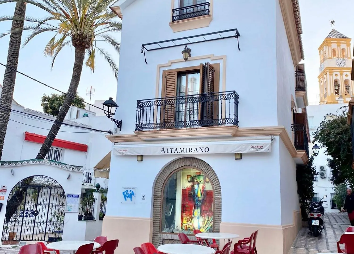 Marbella Port Beachfront - Eaw Homes