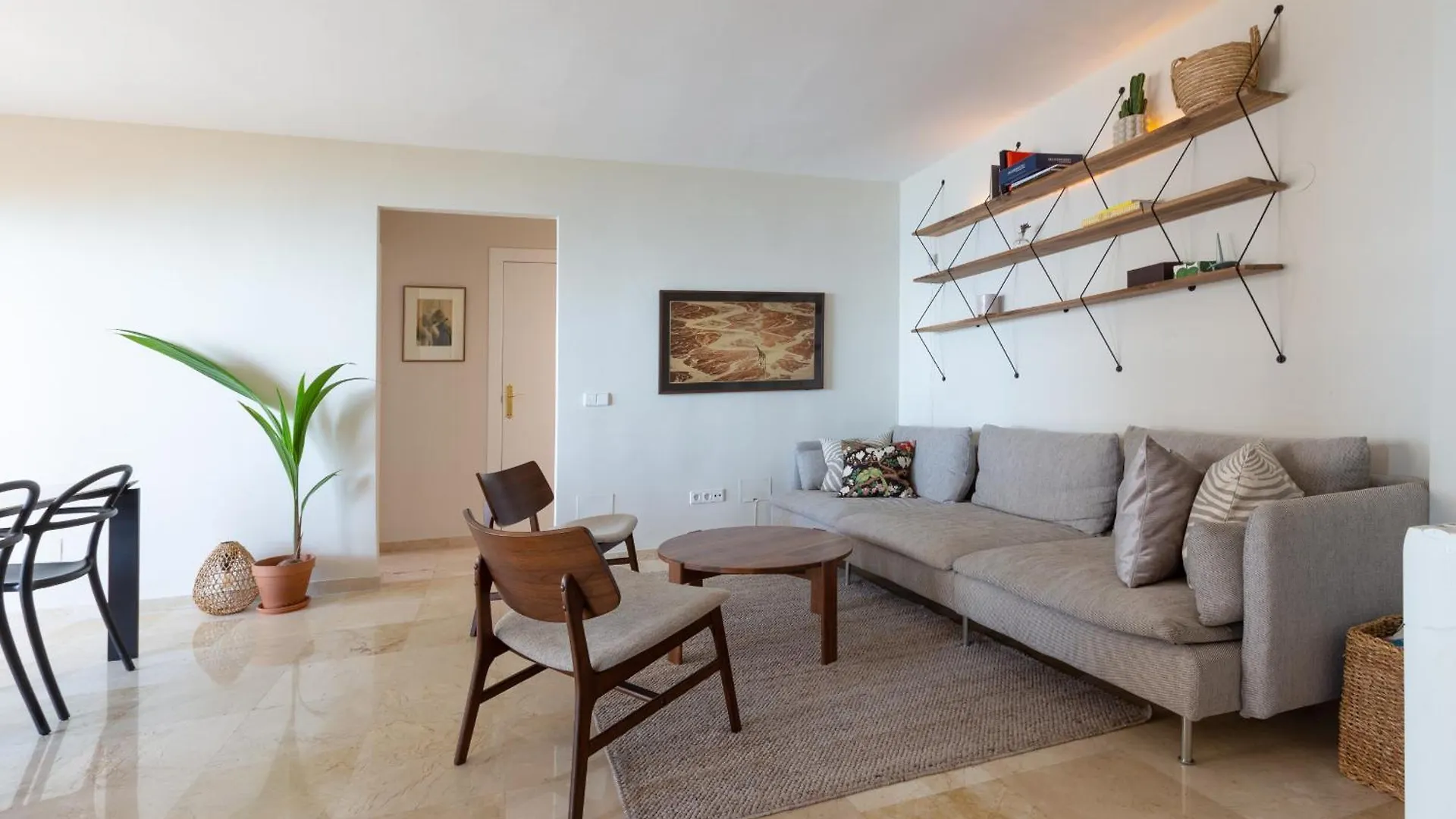 Marbella Port Beachfront - Eaw Homes 0*,  Espagne