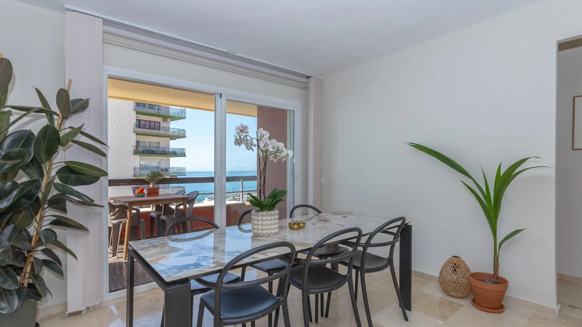 アパート Marbella Port Beachfront - Eaw Homes
